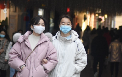 湖北疾控专家提醒：出门戴口罩，真的很重要！