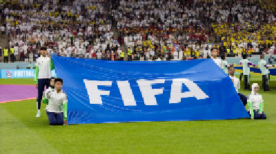 中国足球少年，成为世界杯护旗手！