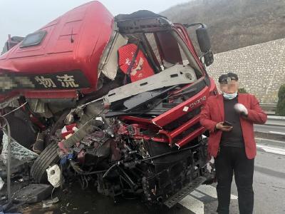 @货车司机：“双11”运输高峰期，严防疲劳驾驶！