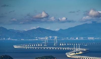 明年起，澳门私家车可经港珠澳大桥出入内地