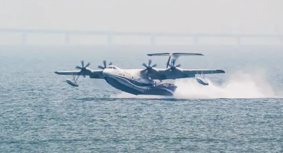 “鲲龙”AG600M飞机获5架购机订单