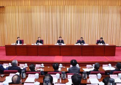 省委召开会议传达学习习近平总书记重要讲话和全国两会精神