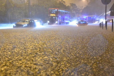 特大暴雨！深圳、香港紧急提醒！