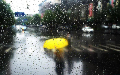 华南西南等地有较强降雨 局地有雷暴大风或冰雹等强对流天气