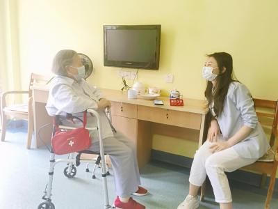 ​人口老龄化国情教育 | 转变观念，机构养老是一种不错的选择