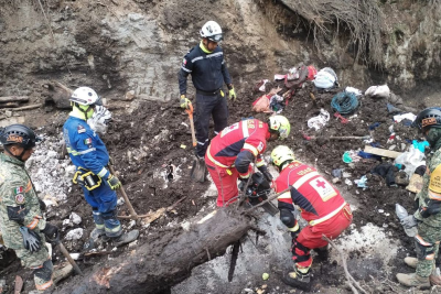 墨西哥中部发生山体滑坡 已致9人死亡