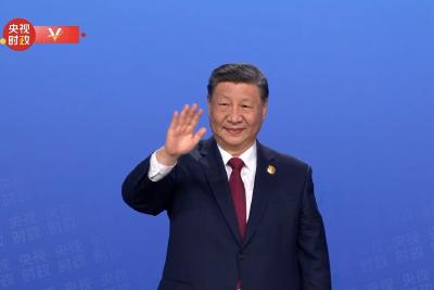 独家视频丨全场沸腾！习近平向中国体育代表团挥手致意