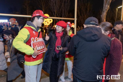 25万人次元宵节畅游园博园，武汉文旅志愿者这波操作太“圈粉”