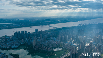 鄂州市委书记孙兵：牢固树立“五个”意识 加快推进“两区一枢纽”建设
