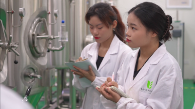 生命健康产业 | 武汉设计工程学院·智启生命，健筑未来
