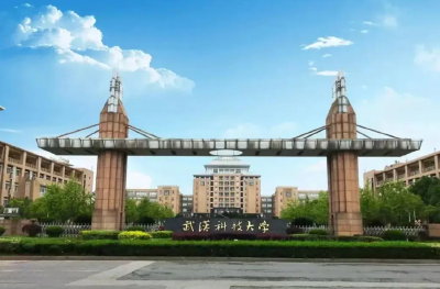 一只左手敲代码敲开学术大门 95后“独臂博士”袁鑫书写励志传奇