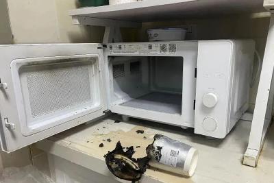 奶茶放进微波炉30秒差点把家烧了 这些食物千万不能进微波炉