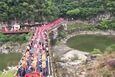 从“观光式”向“沉浸式”转变 “五一”假期文旅消费“热力值”持续攀升