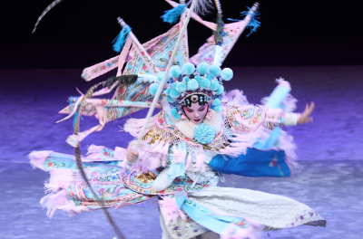 武汉京剧院新编历史京剧《东方氏》震撼上演 演绎隋末唐初英雄传奇