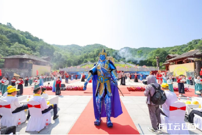 随州随县：庙会来了机器人 古今交融续新篇