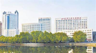 武汉1人获殊荣！我国7名护理工作者荣获第50届南丁格尔奖