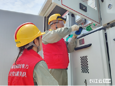 鄂州供电公司抢汛前节点助力徐连港排涝闸站通电投运
