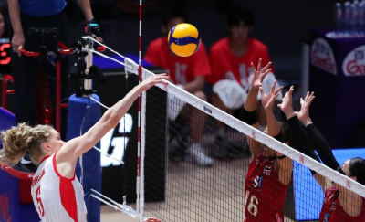 体坛昨夜今晨丨​中国女排开门红！3-0战胜比利时