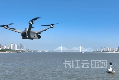 无人机编队20分钟 飞一趟 即可巡查四座大桥、63座航标