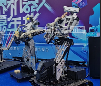 超燃！全球首支硬核摇滚机器人乐队武汉亮相