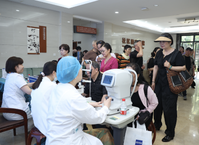 2025眼健康科普系列活动走进武汉 