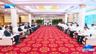 李殿勋会见招商局集团总经理石岱一行
