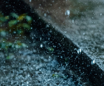 湖北梅雨期首轮降雨达“特强”等级！新一轮暴雨今夜抵达