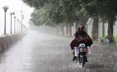 暴雨+高温双预警 强降雨将袭华南 高温炙烤华北、黄淮等地