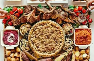 两个小时直播吃几十斤食物，“大胃王”吃播为何管不住？