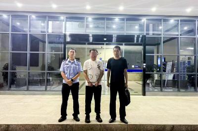51万买了张“假学位证”！男子诈骗大学同学被刑拘