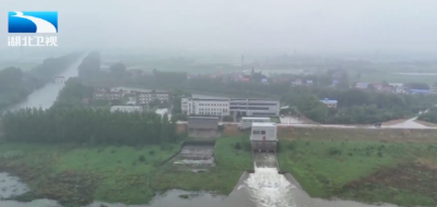 湖北迎战强降雨 | 孝感：城区积水 多方协作齐排涝