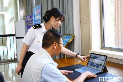 信用管理服务平台架起关企“连心桥” 助力“鄂字号”产品畅行海外