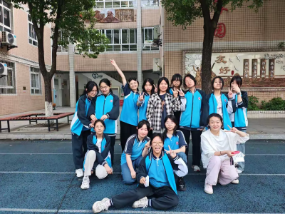 武汉：“心向阳光，青春绽放”——友谊路中学心理活动周