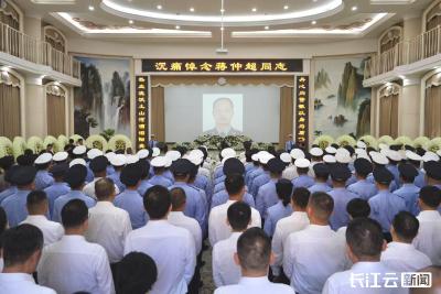 遗憾！武汉交警蒋仲超受伤昏迷12天后因公牺牲