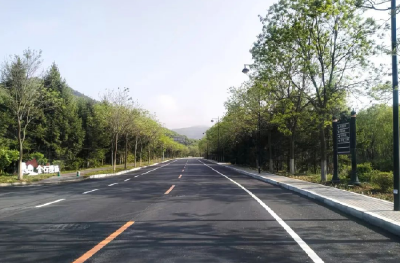 金石滩基础设施改造项目（一期）南山中路恢复道路通行