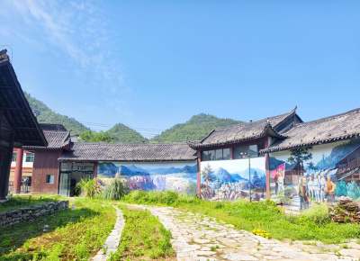 在鹤峰这个村，“茶颜”果真悦色！