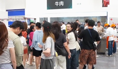 冲！武汉首家本土会员超市来了 记者提前探访江豚会员店