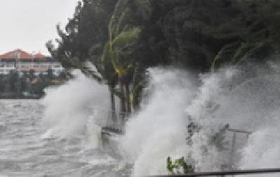台风、暴雨预警齐发 这些地方需注意防范