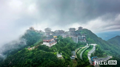 40°高温大反转！随州大洪山藏着 24°的清凉秘境