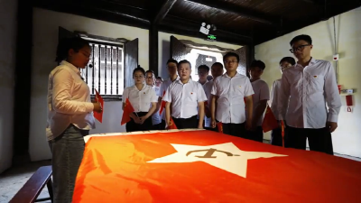 追寻红色足迹，唱响时代新声——瞿家湾镇红色主题快闪献礼建党104周年