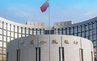 上半年我国人民币贷款增加12.92万亿元