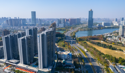 “汉九条”点燃购房热情 武汉楼市6月成交破万