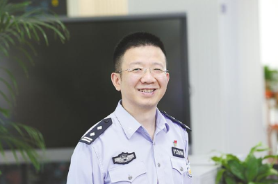 泪目！一等功臣万松因公牺牲，同事四次哽咽追忆往昔
