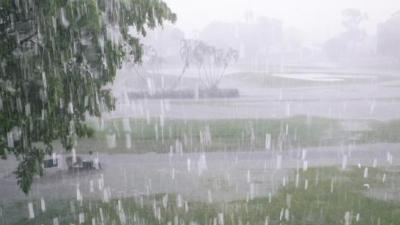 8000人转移，咸丰遭遇强降雨险情