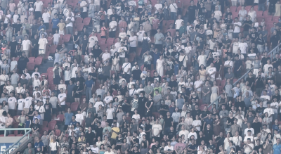 接近满座，46780人！“汉超”首场比赛上座率爆表