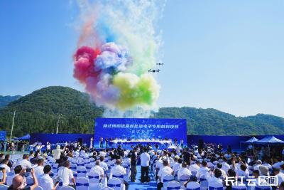 湖北首个锰基新能源材料项目在长阳全面投产