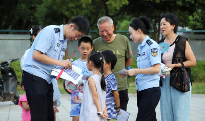 热闹！武汉光谷汤逊湖社区安全课变身大游园