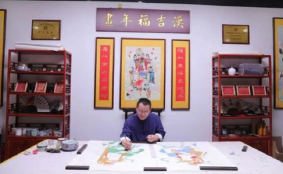 武汉东西湖：他让年画 “活” 起来了 
