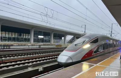 襄荆高铁全线贯通后  襄阳将实现“县县通”高铁新跨越