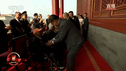 今天，这位和总书记握手的百岁老兵来自湖北